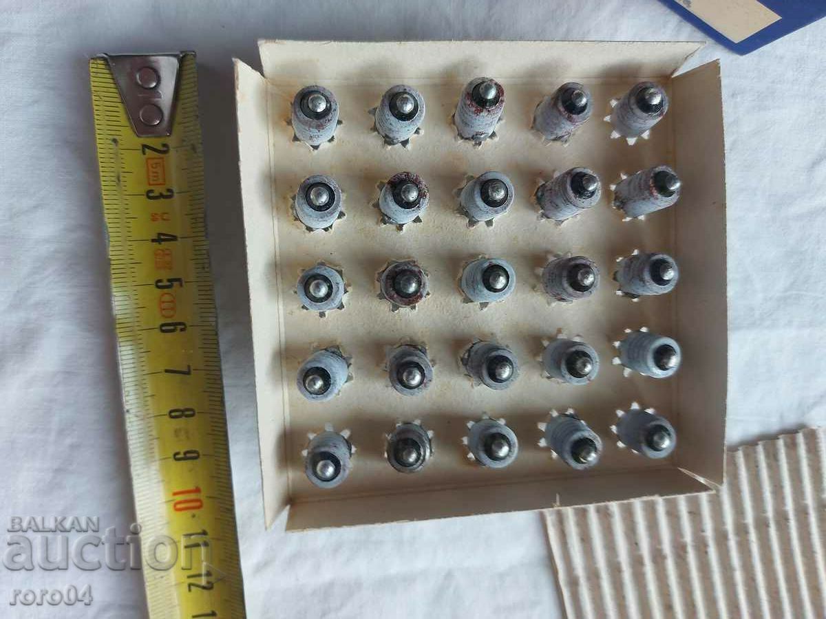 OLD TUNGSRAM BULBS - 5 OLD TUNGSRAM BULBS - 5