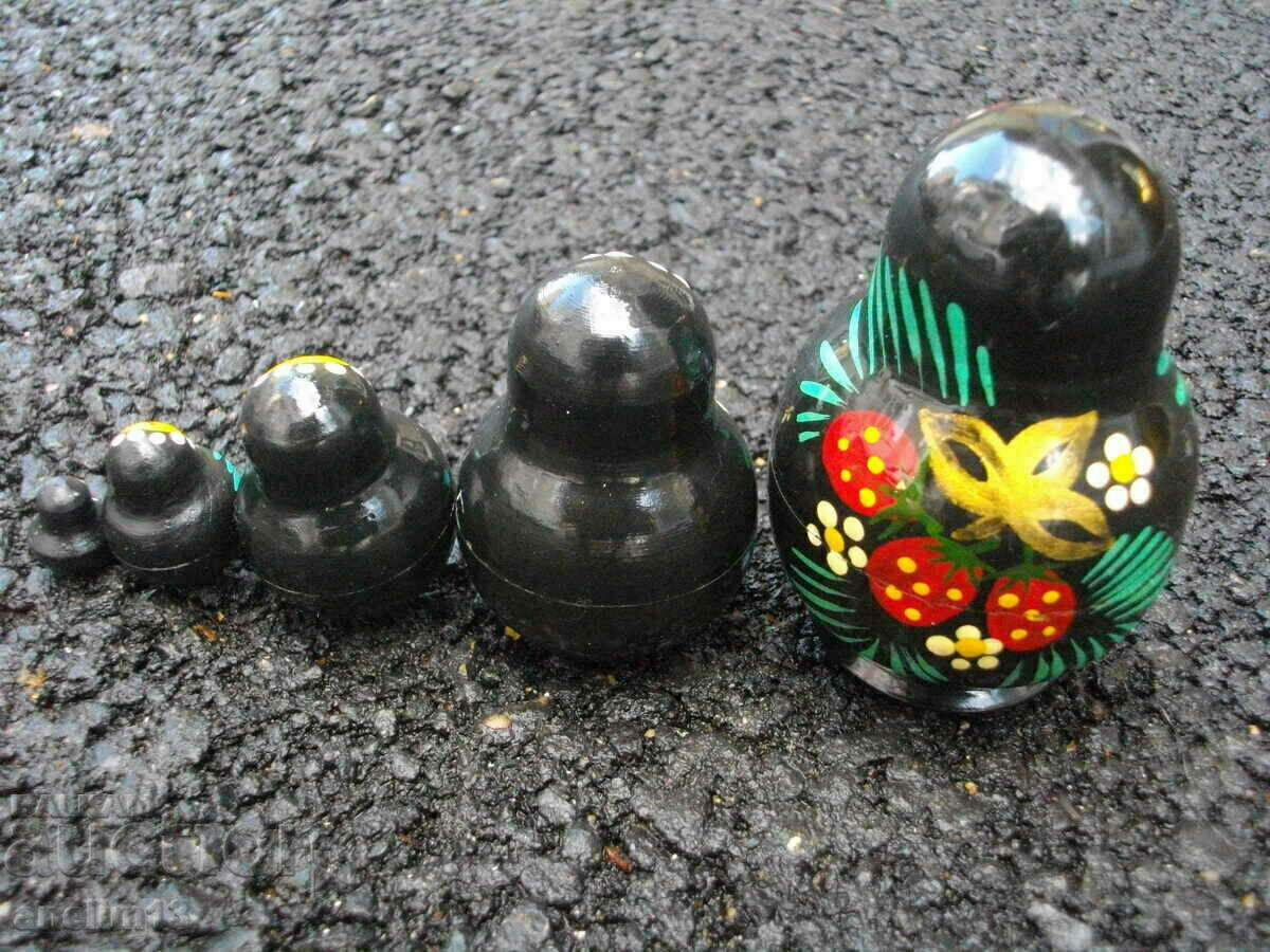 Παράδοση MATRIOSHKA MATRIOSHKA