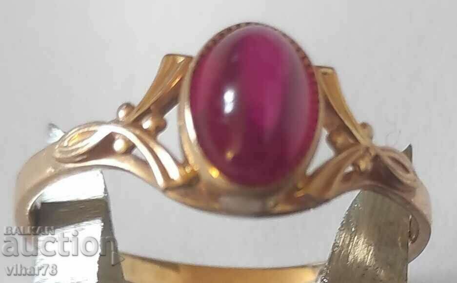 Златен Руски пръстен с рубин