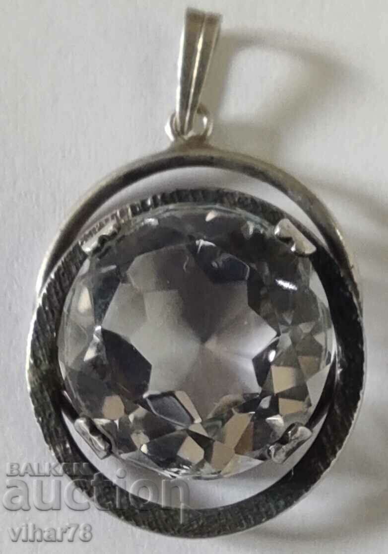 OLD SILVER PENDANT WITH NATURAL MOUNTAIN CRYSTAL