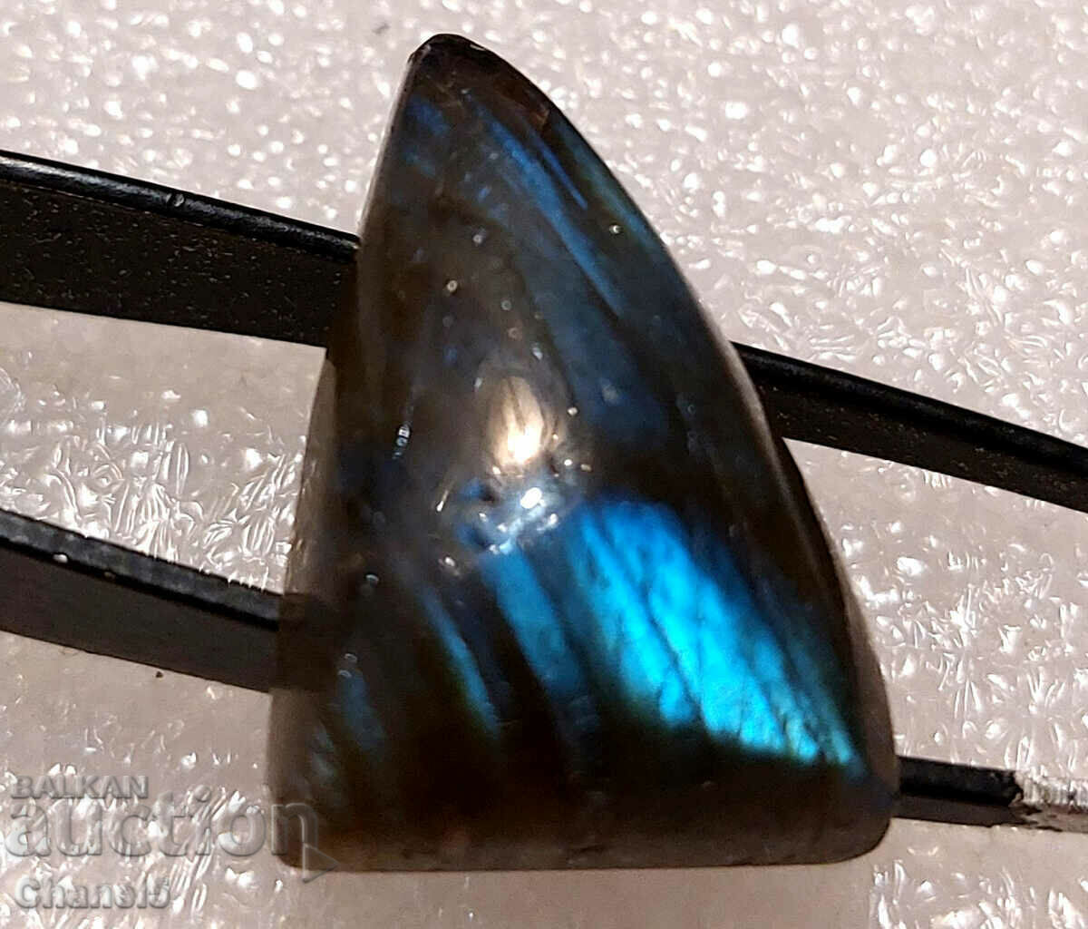 NATURAL LABRADORITE - 20.25 carats - INDIA - (538) with price 27.00 BGN | € 13.80 NATURAL LABRADORITE - 20.25 carats - INDIA - (538) with price 27.00 BGN | € 13.80