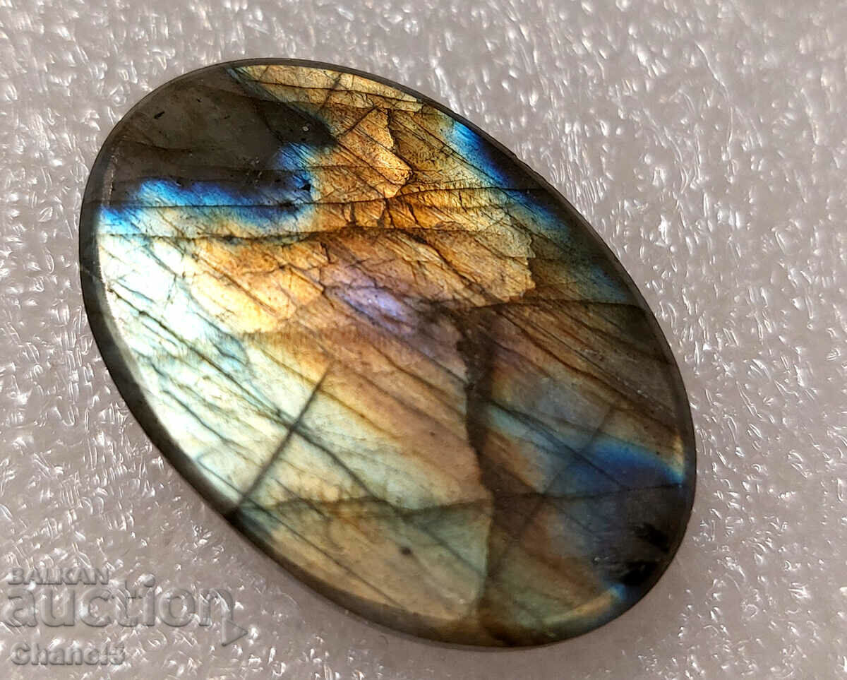 NATURAL LABRADORITE - 43.25 carats - INDIA - (542) with price 44.00 BGN | € 22.50 NATURAL LABRADORITE - 43.25 carats - INDIA - (542) with price 44.00 BGN | € 22.50