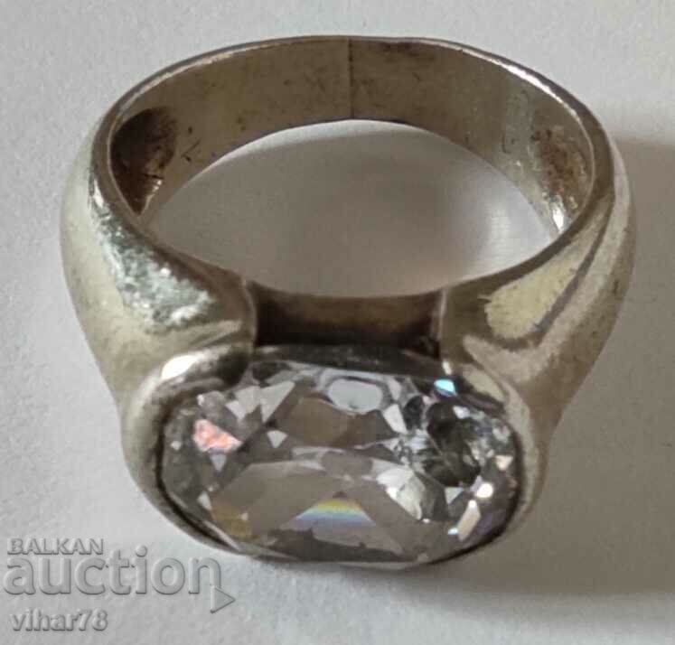 Auction VERY BEAUTIFUL SILVER WOMEN'S RING WITH ZIRCONIA Auction VERY BEAUTIFUL SILVER WOMEN'S RING WITH ZIRCONIA
