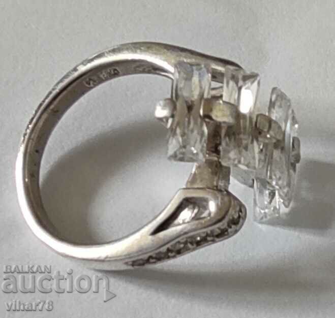 WOMEN'S SILVER RING WITH ZIRCONIA with price 79.99 BGN | € 40.90