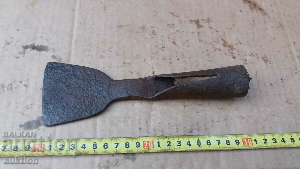 WROUGHT REVIVAL SCRATCH - CRANE - 5 WROUGHT REVIVAL SCRATCH - CRANE - 5