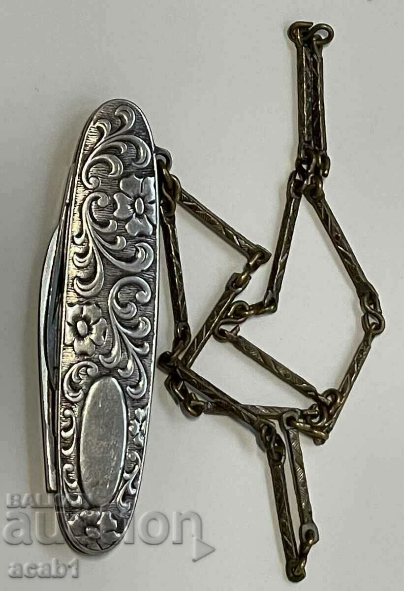 Auction An old small silver knife Auction An old small silver knife