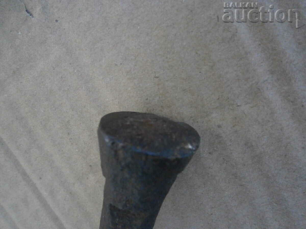 an ancient primitive anvil - 6 an ancient primitive anvil - 6