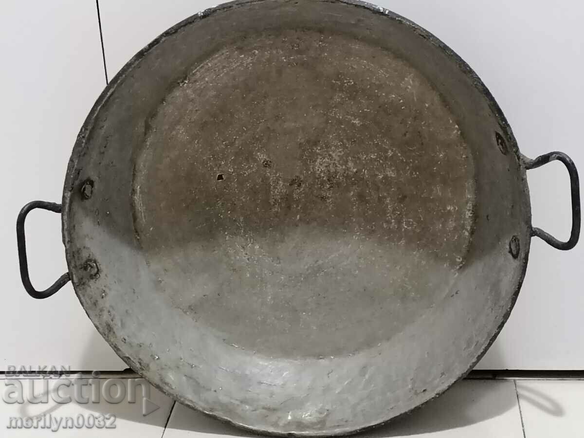 Delivery of Old copper tray, sahane, baker, tray, tray