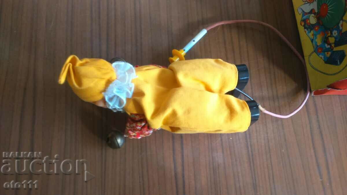 Delivery of OLD SOC, MECHANICAL TOY CLOWN - GDR