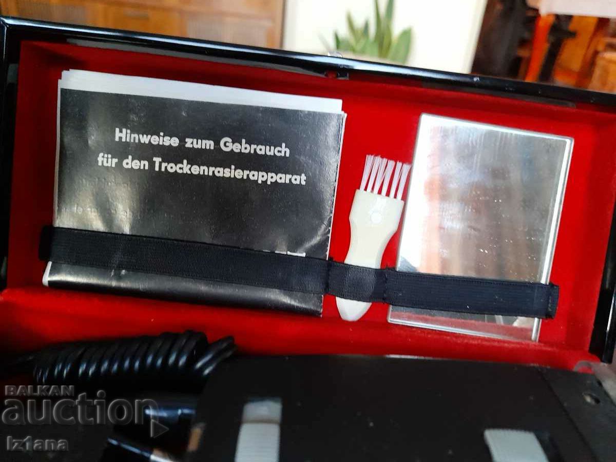 Delivery of Old electric shaver BB Favorit Delivery of Old electric shaver BB Favorit