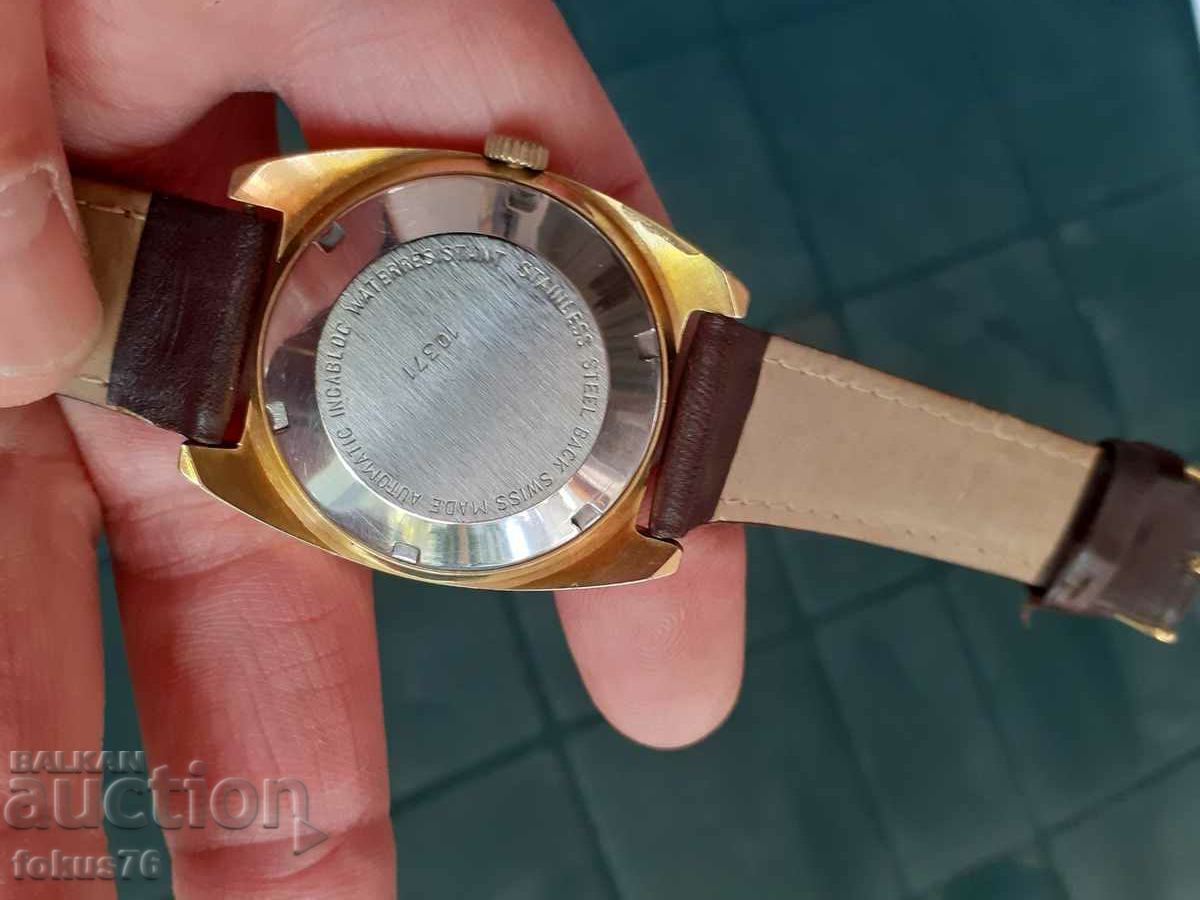 Men's watch Candino 20 micron gold plating with price 490.00 BGN | € 250.53 Men's watch Candino 20 micron gold plating with price 490.00 BGN | € 250.53