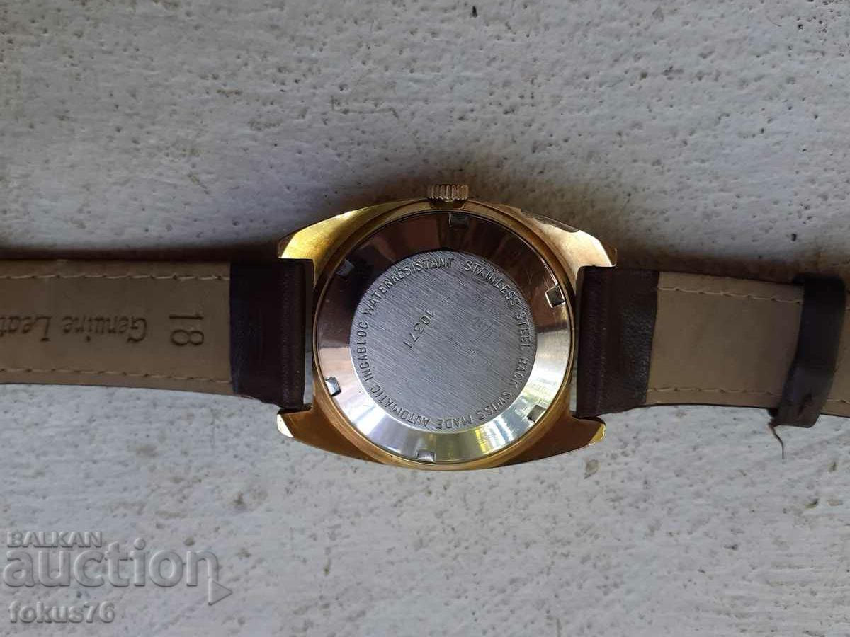 Delivery of Men's watch Candino 20 micron gold plating Delivery of Men's watch Candino 20 micron gold plating