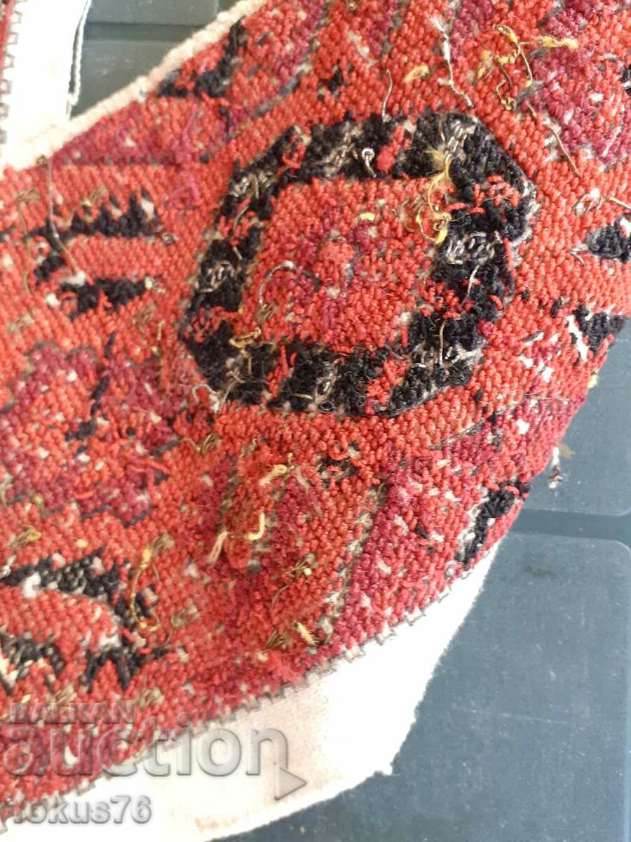 Auction Authentic Renaissance embroidery Auction Authentic Renaissance embroidery