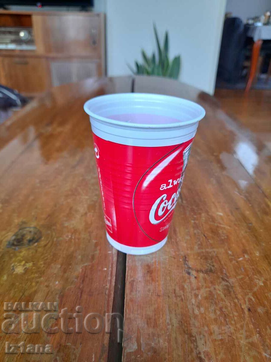Delivery of Old glass of Coca Cola, Coca Cola