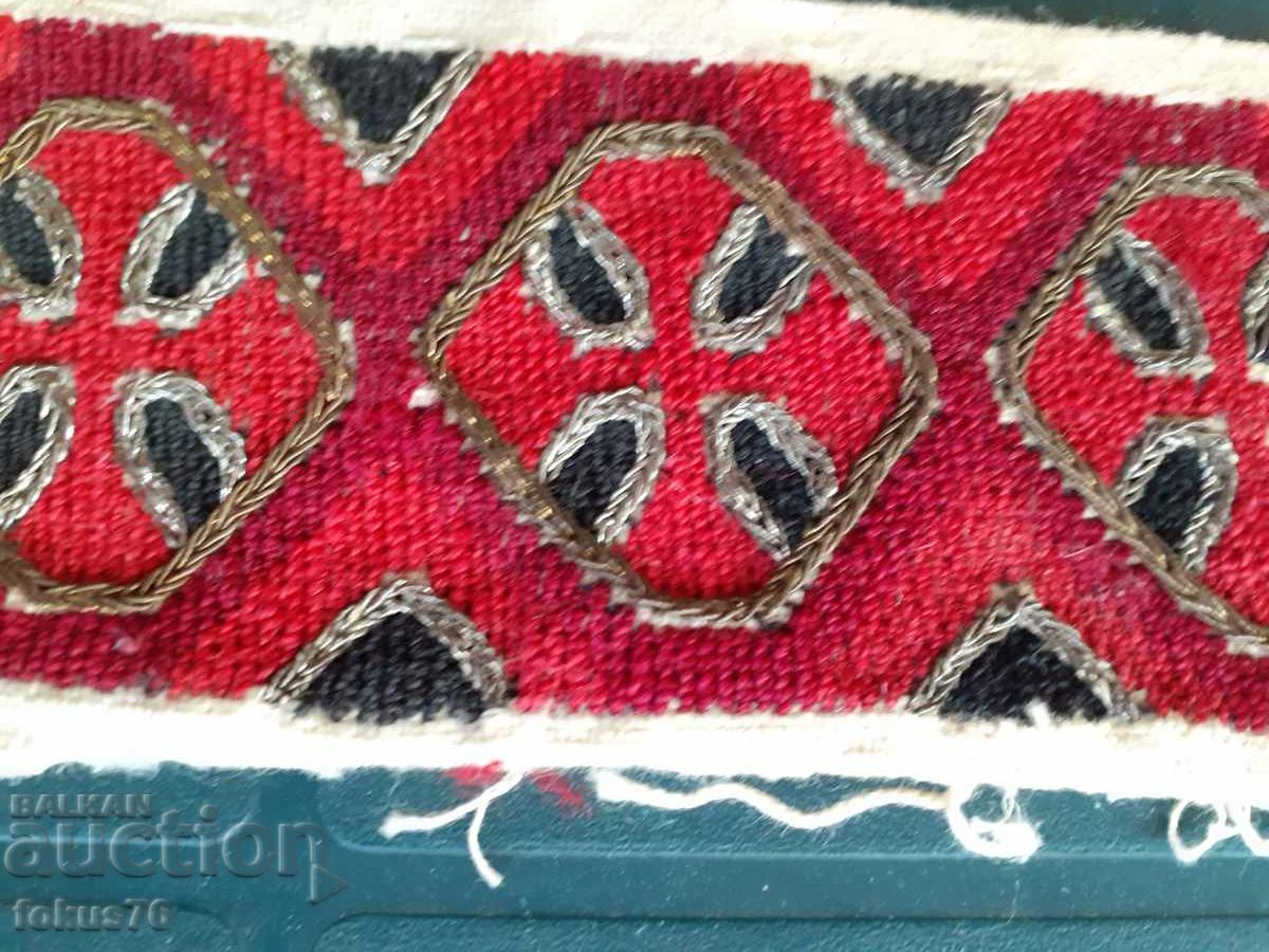 Auction  Lot of revival embroideries