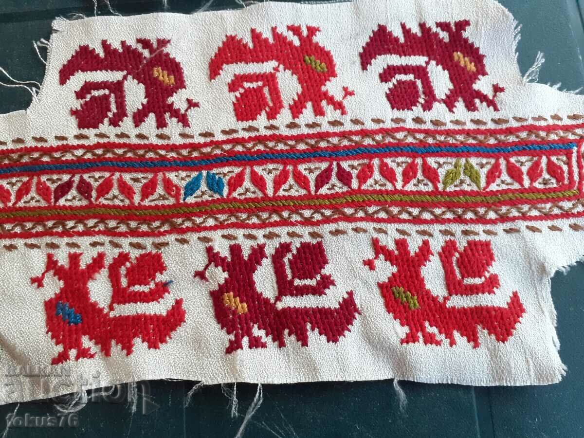 Lot of Bulgarian revival embroideries with price 110.00 BGN | € 56.24