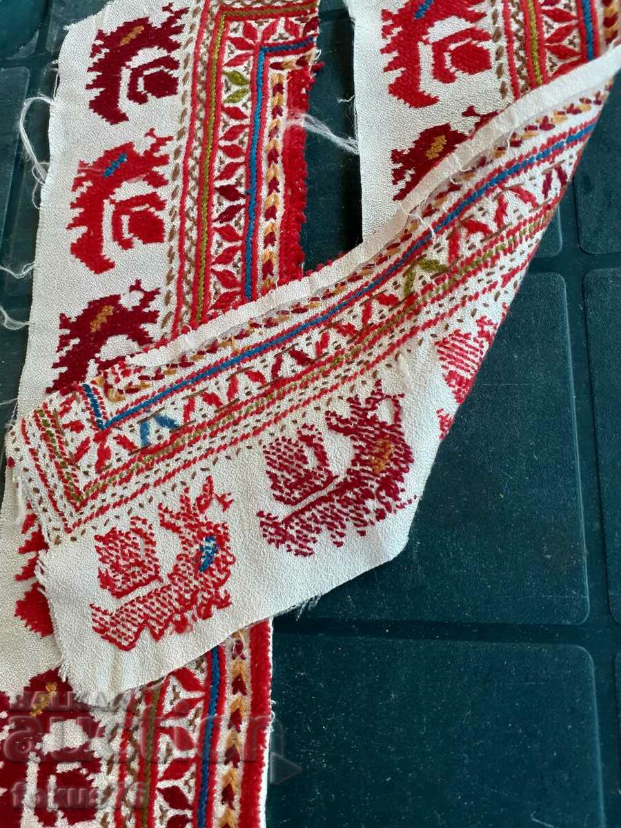 Auction Lot of beautiful Bulgarian Revival embroidery Auction Lot of beautiful Bulgarian Revival embroidery