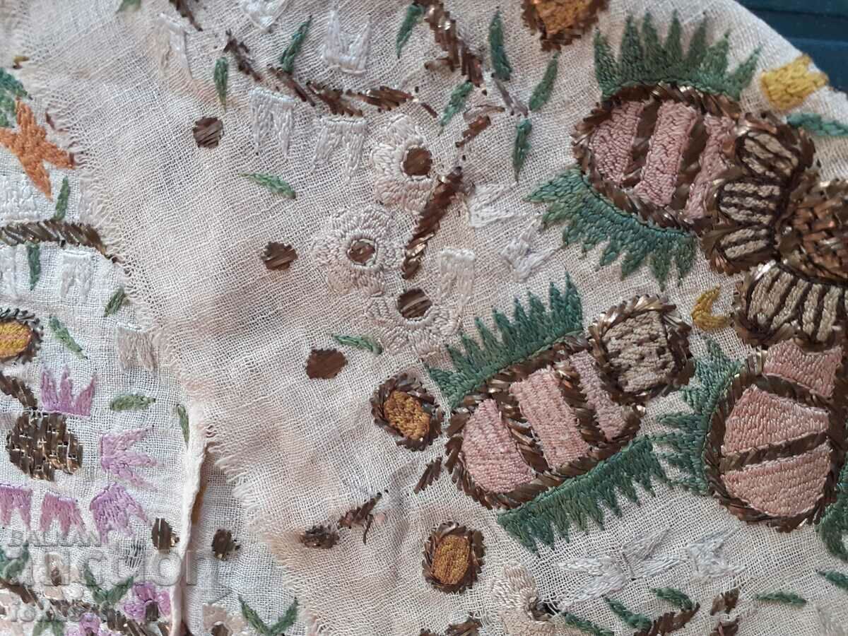 Auction Amazing Bulgarian Revival embroidery Auction Amazing Bulgarian Revival embroidery