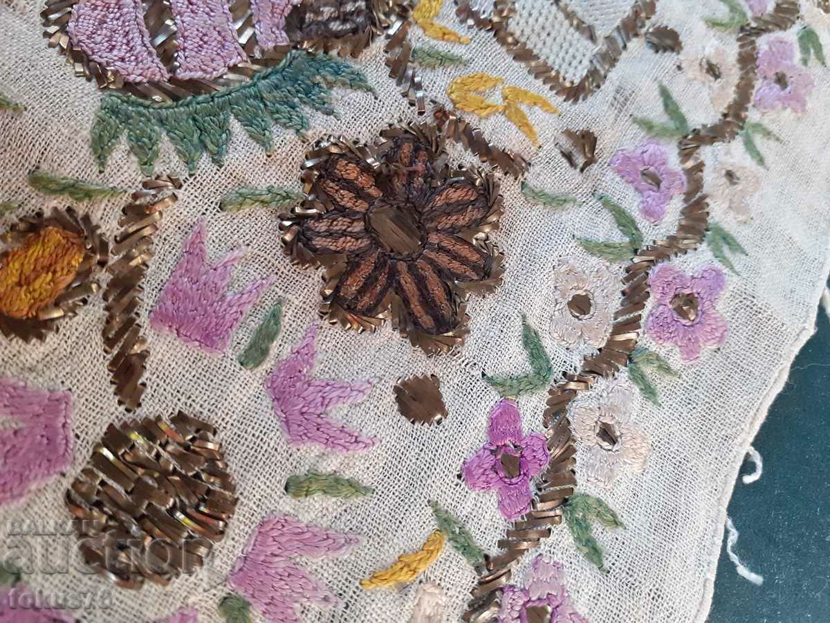 Delivery of Amazing Bulgarian Revival embroidery Delivery of Amazing Bulgarian Revival embroidery