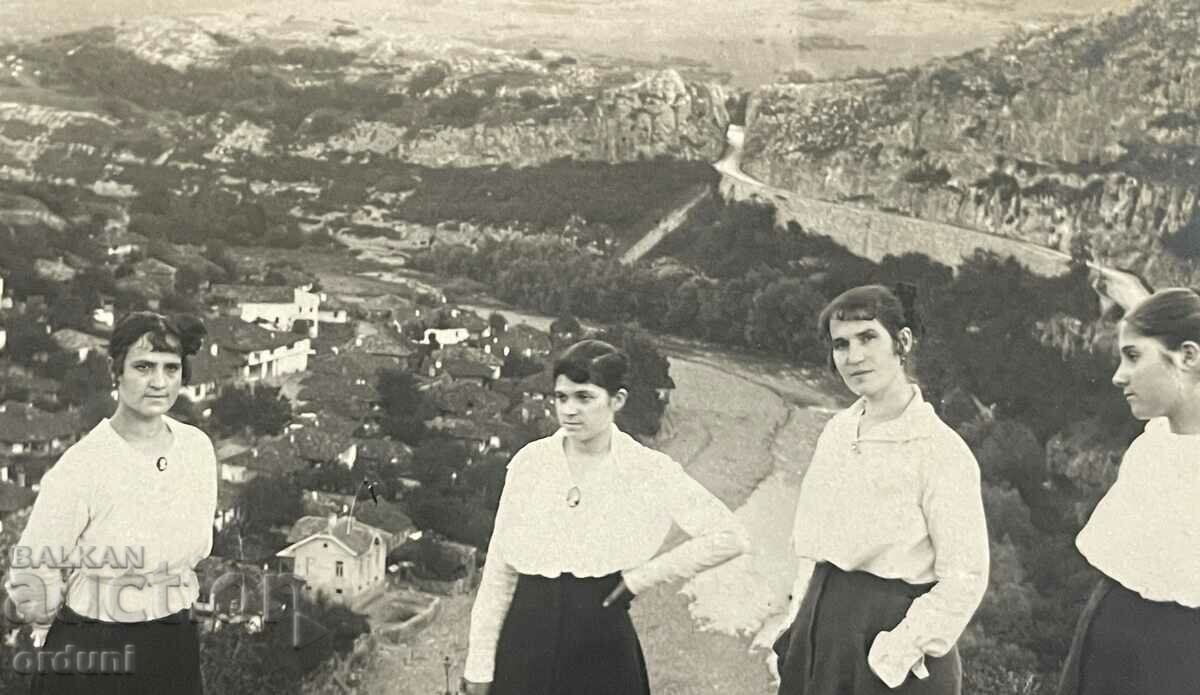 2799 Kingdom of Bulgaria view Osam River Lovech 20s with price 20.00 BGN | € 10.23 2799 Kingdom of Bulgaria view Osam River Lovech 20s with price 20.00 BGN | € 10.23