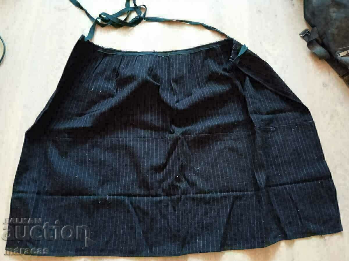 Auction  Old folk costume aprons