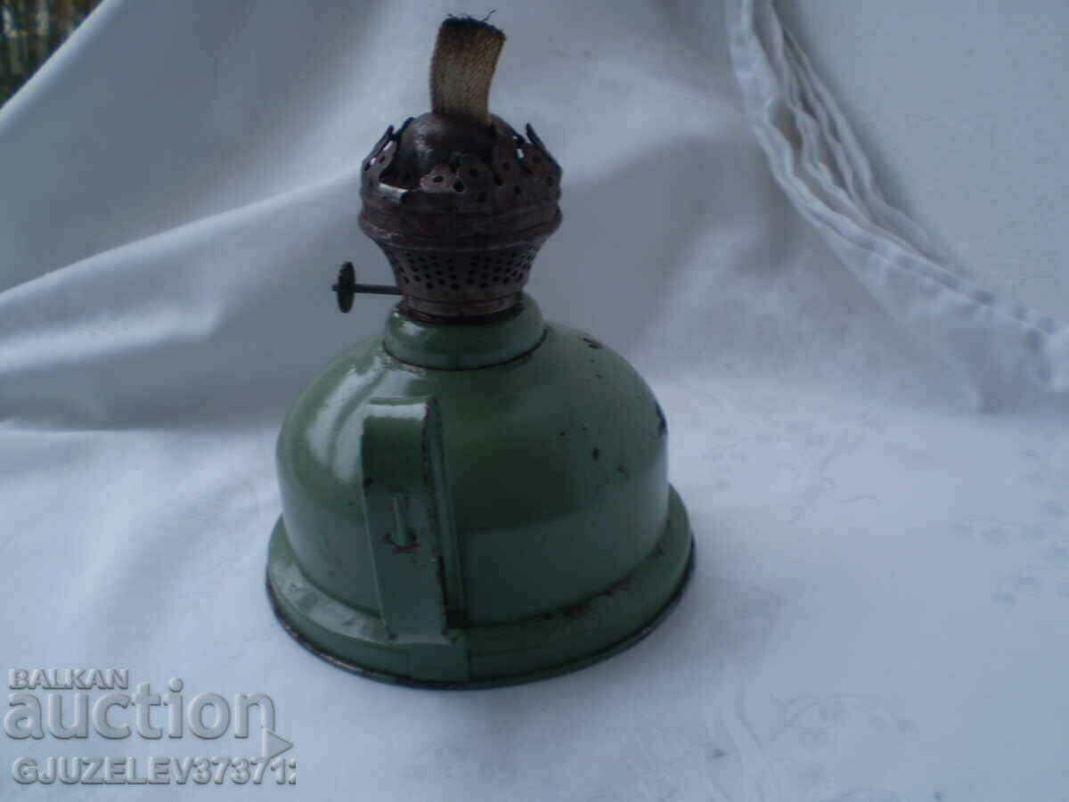 Delivery of Antique Green Metal Gas Lamp Delivery of Antique Green Metal Gas Lamp