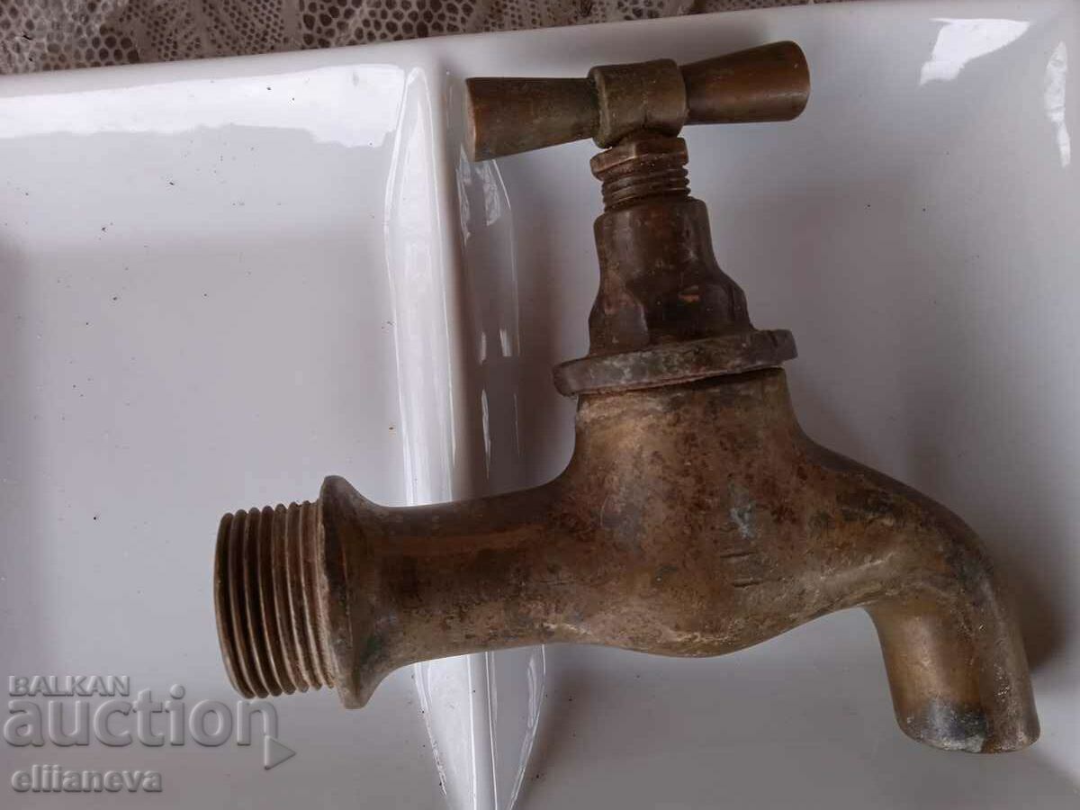 Bronze retro faucet with price 10.00 BGN | € 5.11 Bronze retro faucet with price 10.00 BGN | € 5.11