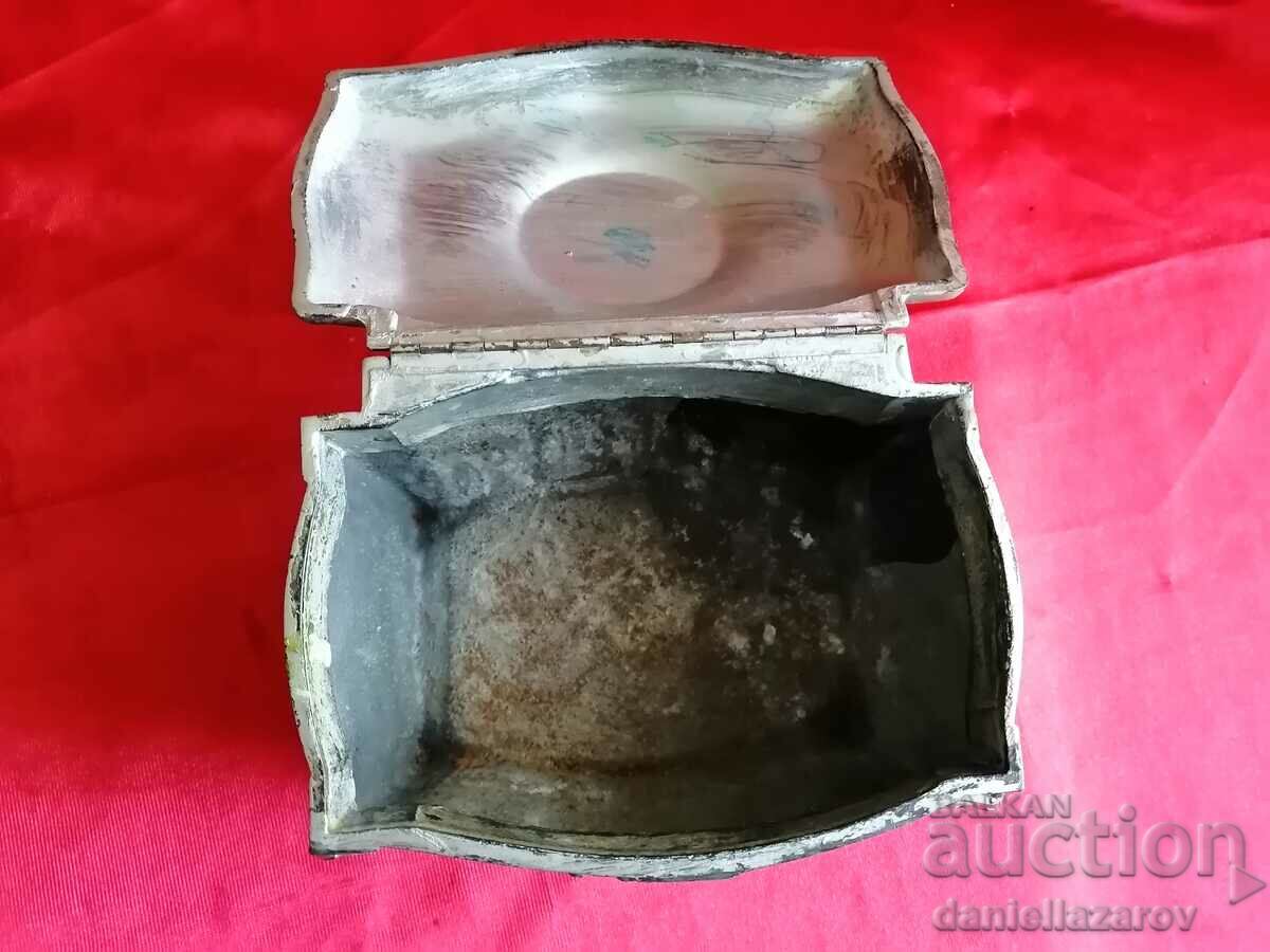 Παράδοση Παλιό Γαλλικό Μπαρόκ Κουτί κοσμημάτων Παράδοση Παλιό Γαλλικό Μπαρόκ Κουτί κοσμημάτων