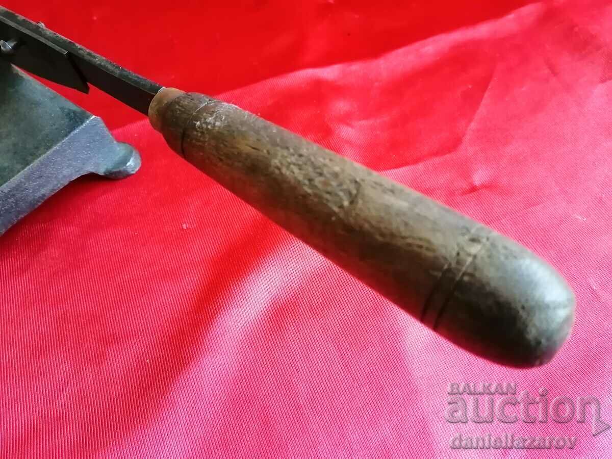 19th Century Old Photo Guillotine - 6 19th Century Old Photo Guillotine - 6