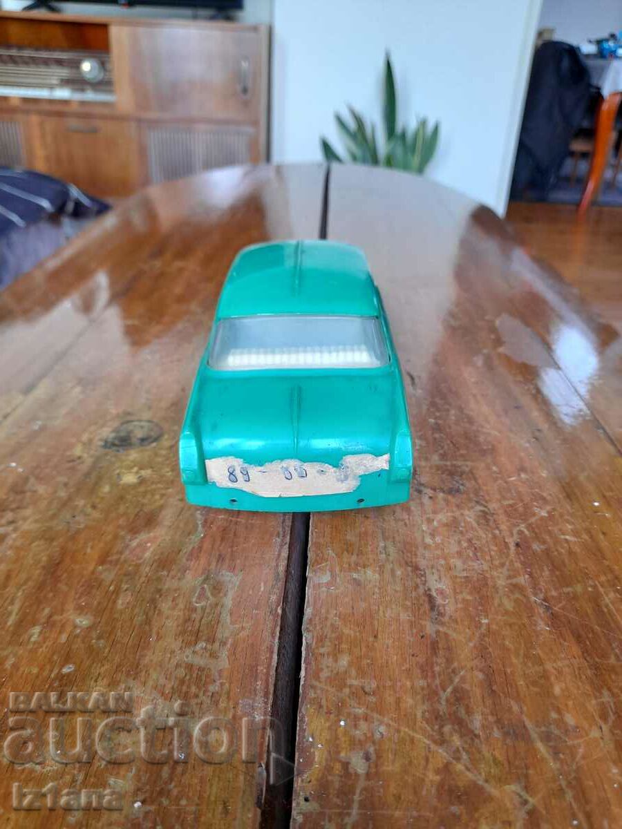 Παράδοση Παλιό αυτοκίνητο, καρότσι Skoda 1000 MB, Skoda Παράδοση Παλιό αυτοκίνητο, καρότσι Skoda 1000 MB, Skoda