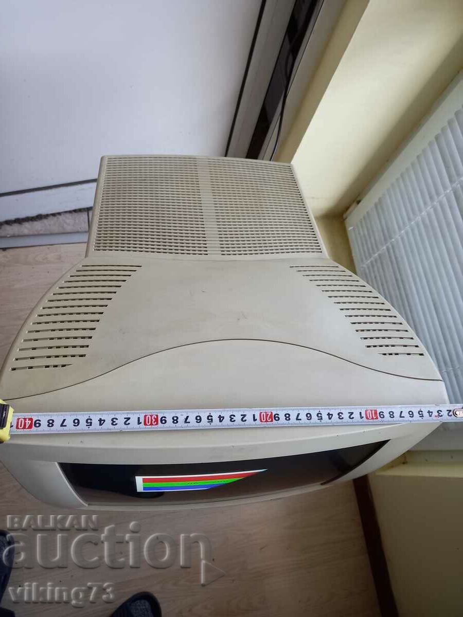 Auction  MICRON 700Vx monitor