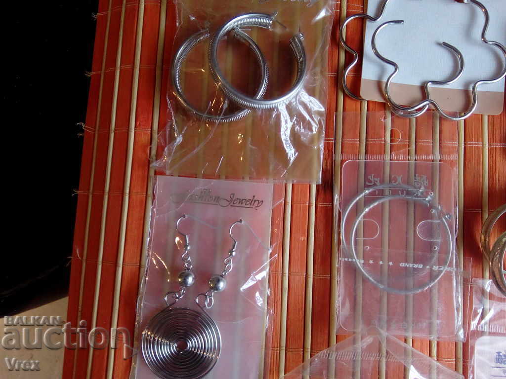 Earrings, jewelry, costume jewelry - sale with price 3.50 BGN | € 1.79 Earrings, jewelry, costume jewelry - sale with price 3.50 BGN | € 1.79