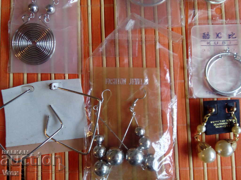 Auction Earrings, jewelry, costume jewelry - sale Auction Earrings, jewelry, costume jewelry - sale