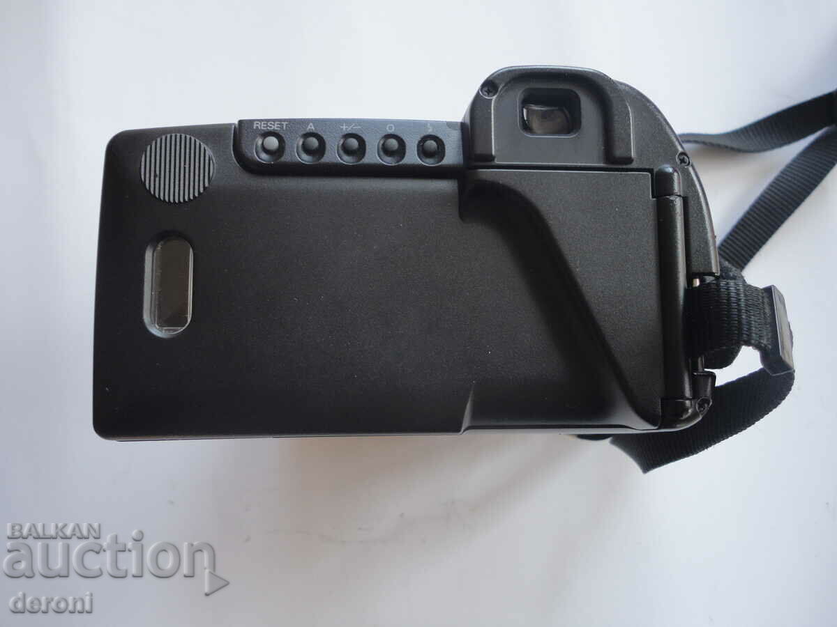 Auction Ricoh Miarri 105 camera Auction Ricoh Miarri 105 camera