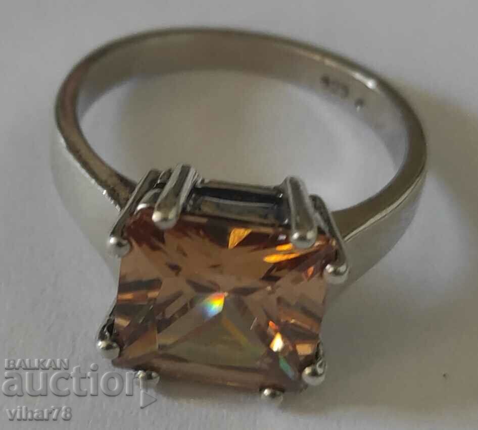 Delivery of SILVER WOMEN'S RING WITH ZIRCONIA