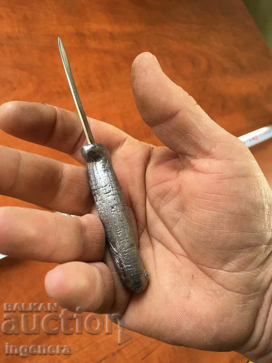 Auction KNIFE BLADE WITH LEAD HANDLE Auction KNIFE BLADE WITH LEAD HANDLE