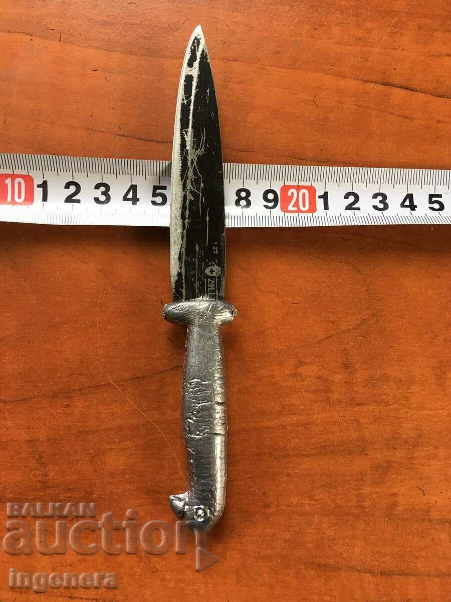 Livrarea LAMA DE CUIT CU MÂNER DE PLUMB Livrarea LAMA DE CUIT CU MÂNER DE PLUMB