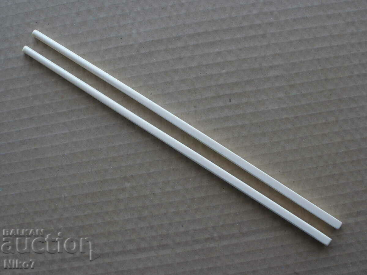 Japanese, Chinese bone chopsticks. with price 9.99 BGN | € 5.11