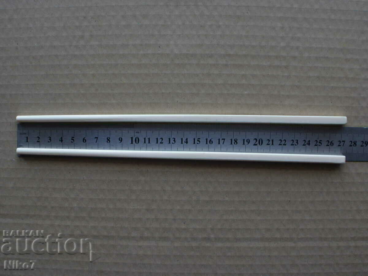 Delivery of Japanese, Chinese bone chopsticks.