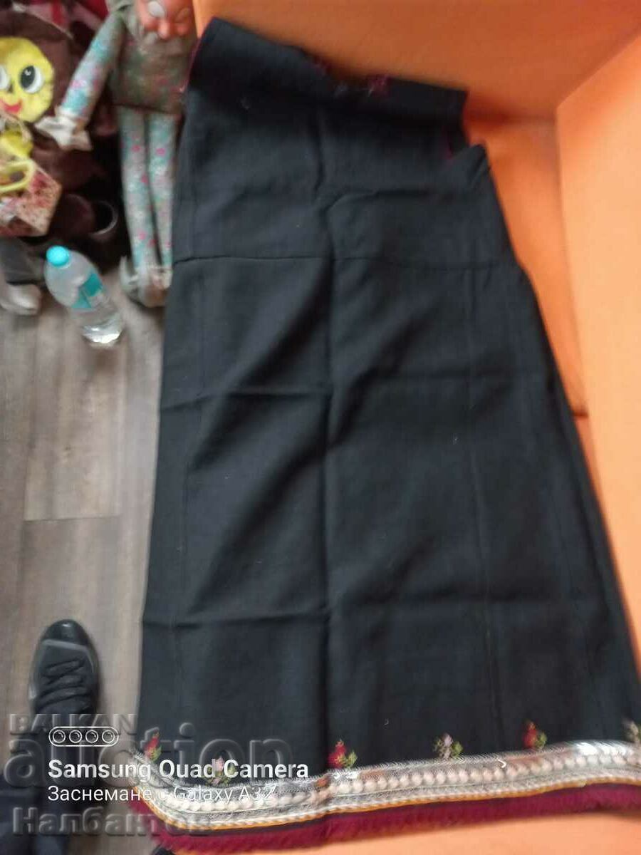 OLD THRACIAN SUKMAN WEAR with price 250.00 BGN | € 127.82 OLD THRACIAN SUKMAN WEAR with price 250.00 BGN | € 127.82