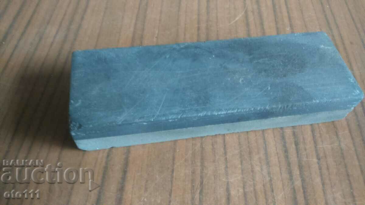 STONE - BELGIUM - MASAT - GRINDER - 5