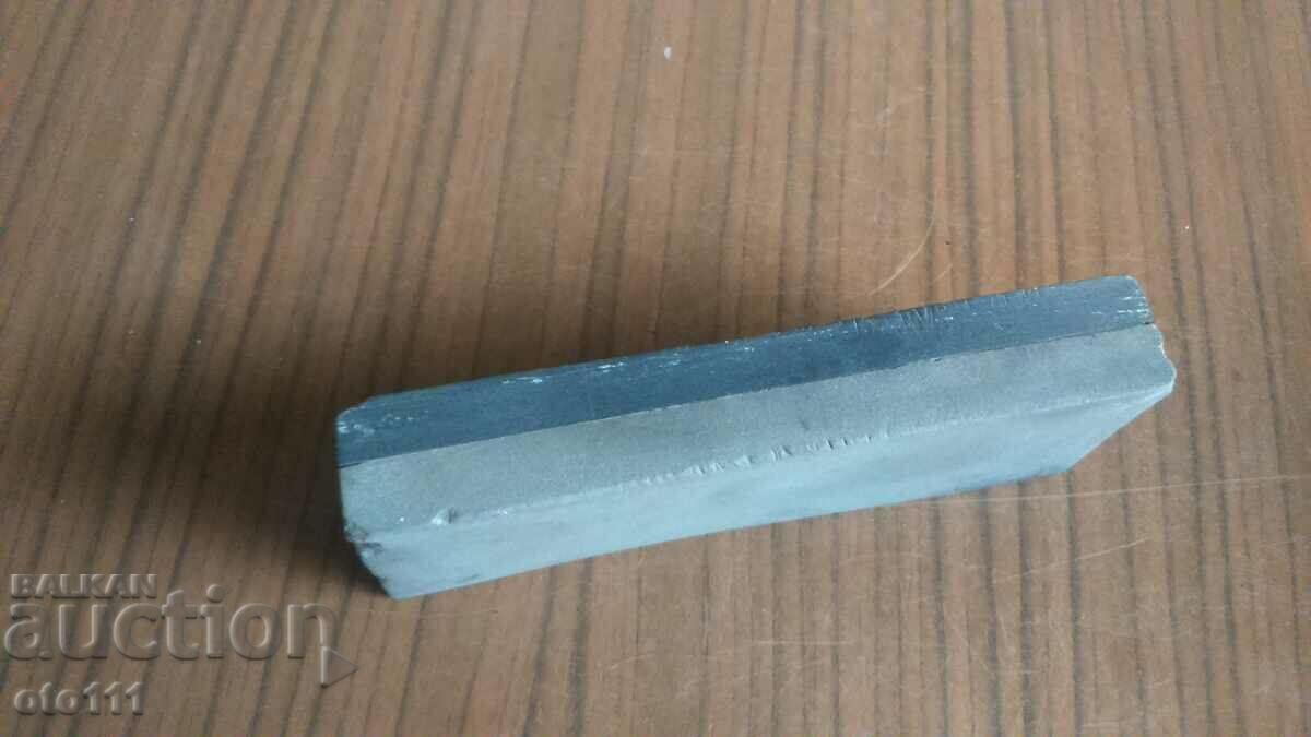 STONE - BELGIUM - MASAT - GRINDER - 6