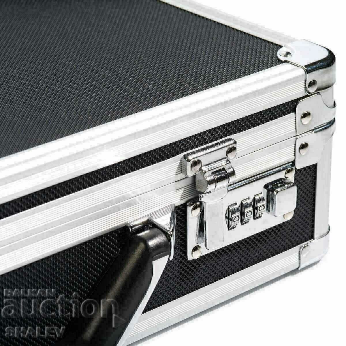 Licitație Valisă din aluminiu CARGO L 6 PRO de Leuchtturm/fără plăci (5495)