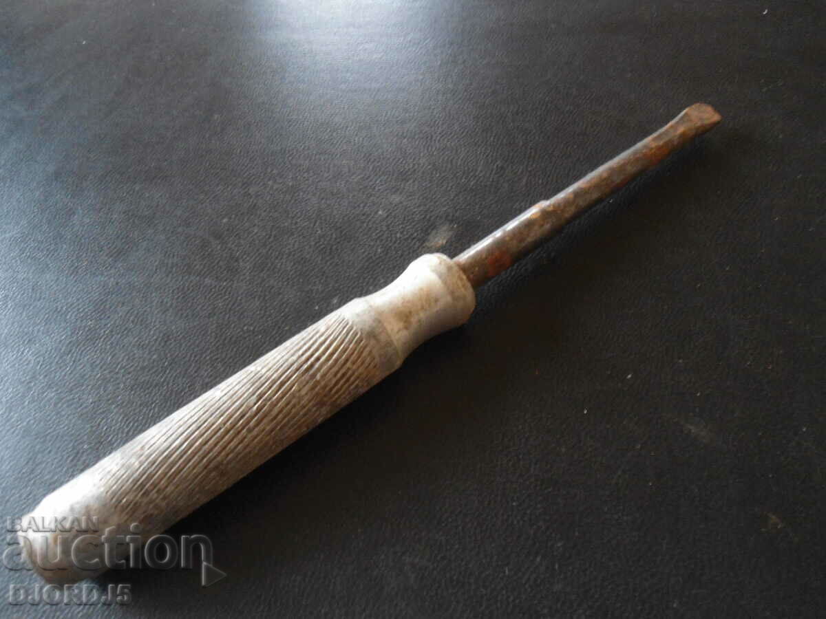 Auction Old tool Auction Old tool