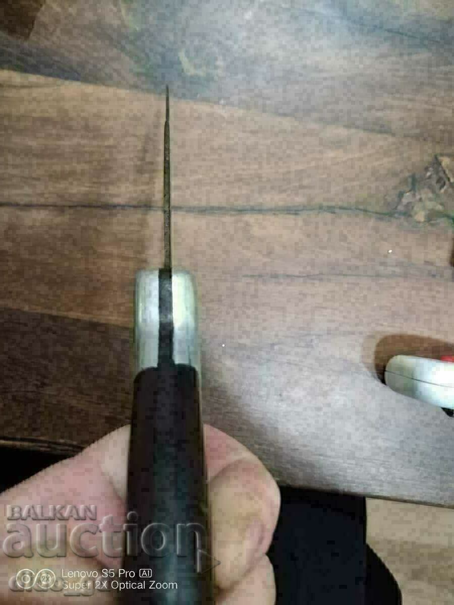 Licitație Cuțit iranian vechi