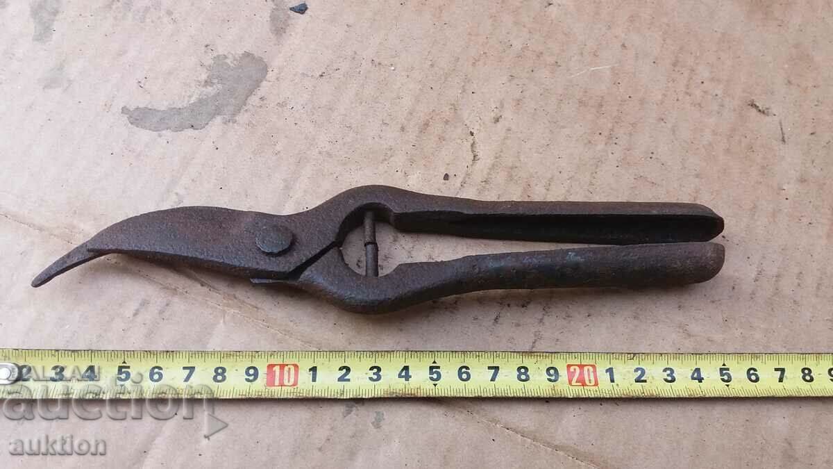 VINE CUTTING SCISSORS - 5