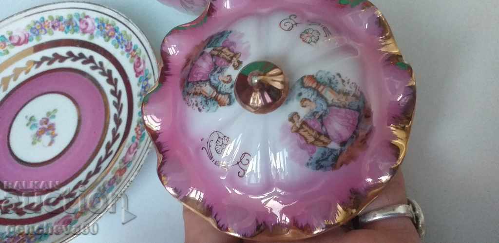 Beautiful delicate porcelain sugar bowl/Vintage with price 30.00 BGN | € 15.34 Beautiful delicate porcelain sugar bowl/Vintage with price 30.00 BGN | € 15.34