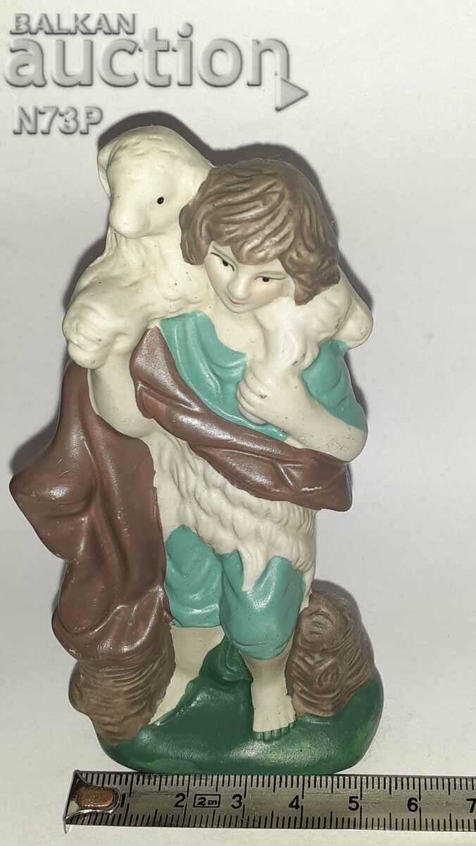 OLD PORCELAIN FIGURE. C.N.G. - 6 OLD PORCELAIN FIGURE. C.N.G. - 6