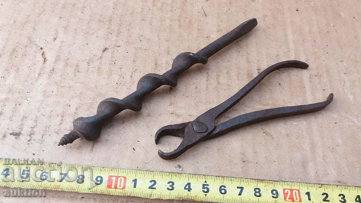 CRAFT TOOL SET with price 2.99 BGN | € 1.53