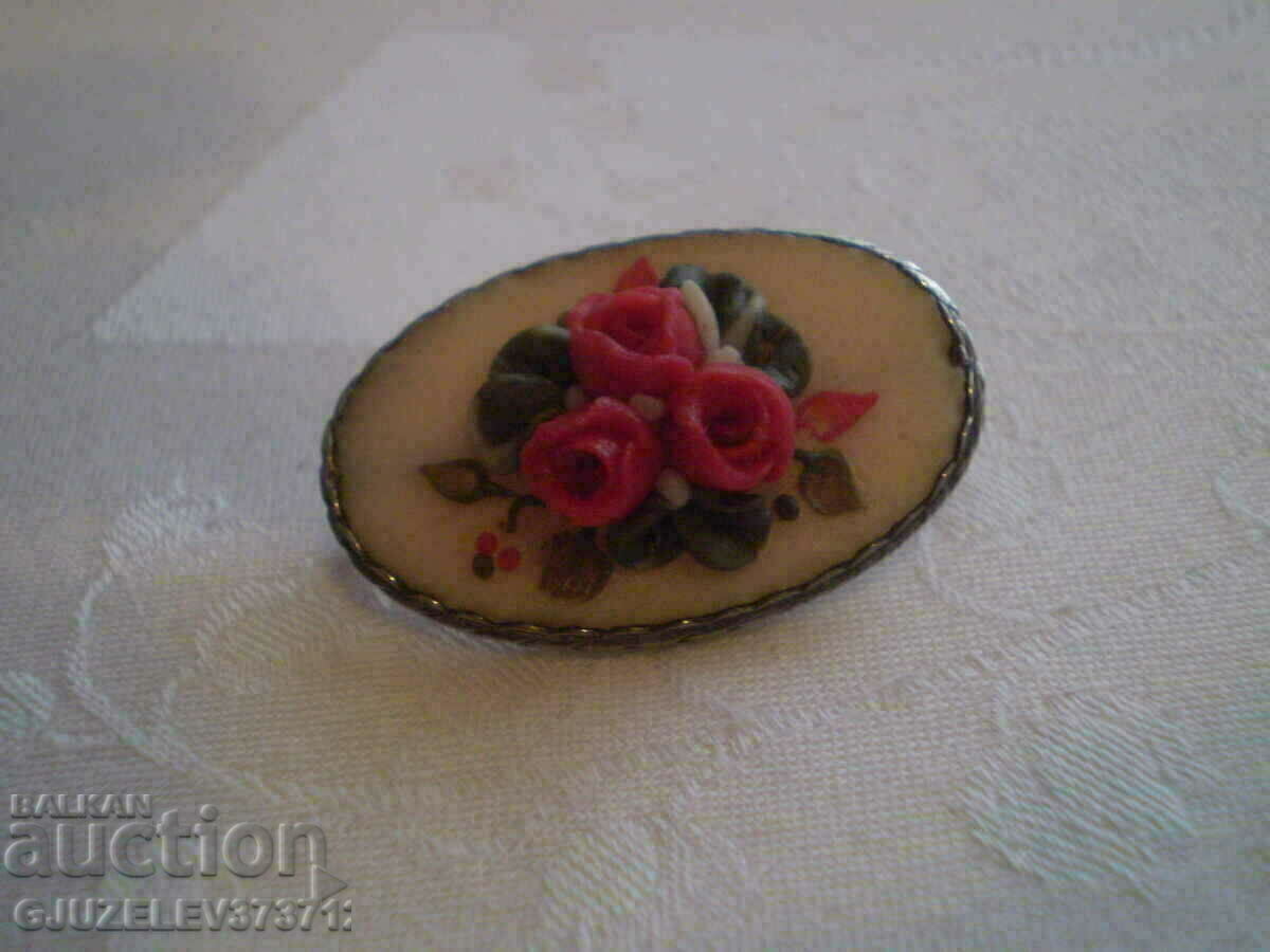 Доставка на Дамска брошка ретро винтидж стил